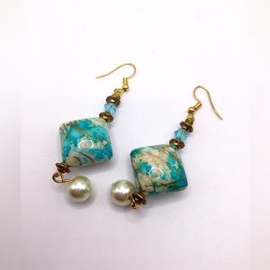 Turquoise and Gold Earrings With Biwa Pearls.